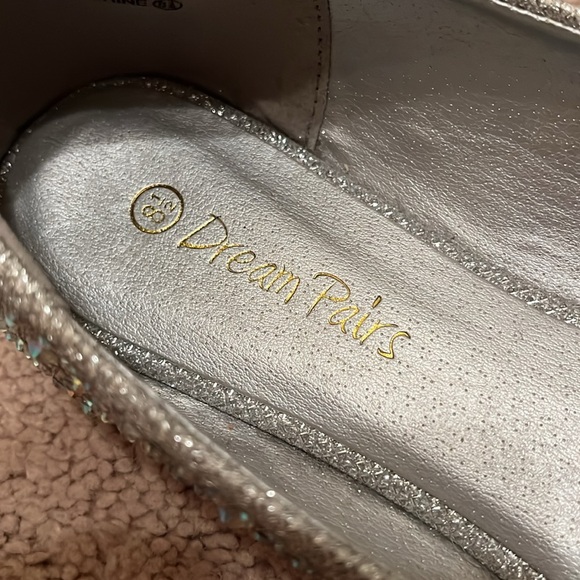 Cute Rhinestone Flats - Picture 3 of 5